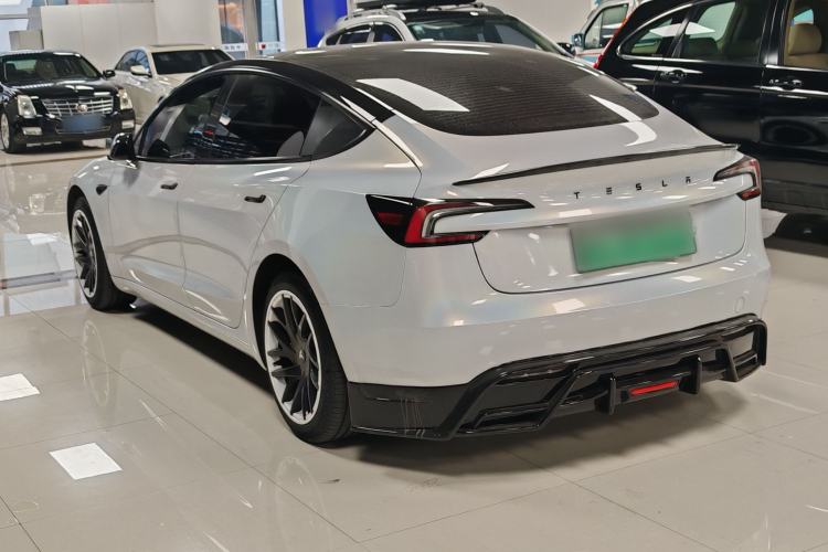 Used Tesla Model 3 2023 Rear-Wheel-Drive Version
