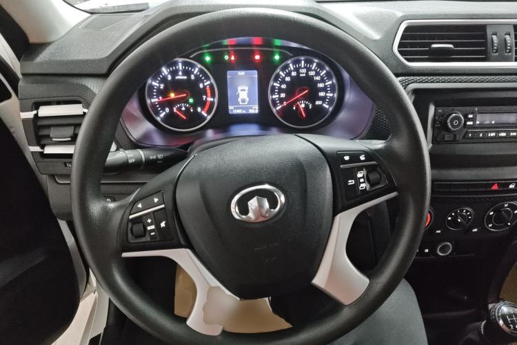 Used Great Wall Wingle 5 2023 2.4L Gasoline Two-Wheel-Drive Entry-Level Big Double
