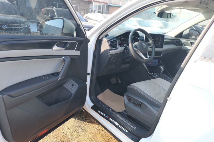 Used Volkswagen Tayron 2023 280TSI Two-Wheel-Drive Luxury Plus Advanced Version
