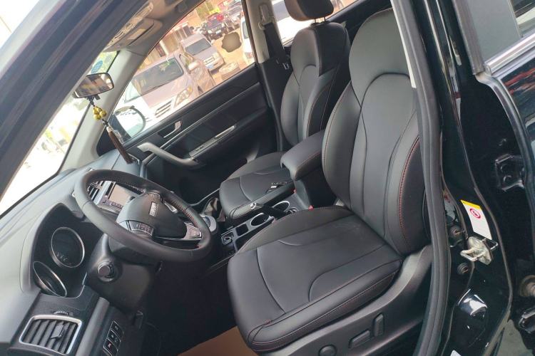 Used Haval H6 2017 Red-Label Sport Edition 1.5T Automatic Two-Wheel Drive Luxury Model
