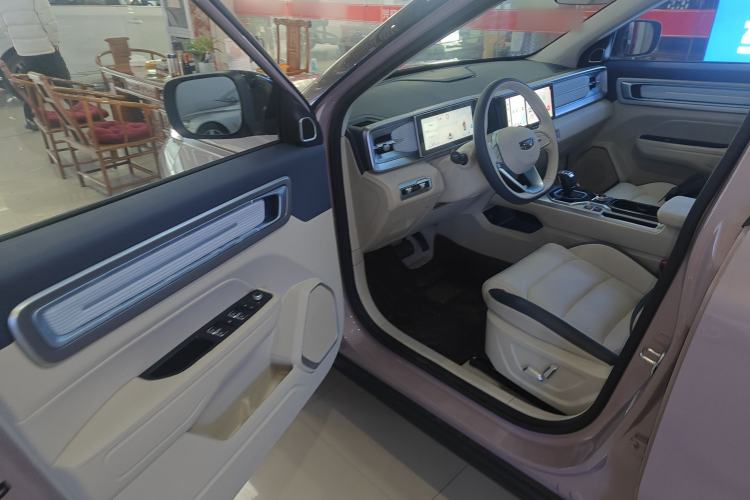 Used Geely Auto icon 2025 Linglong 1.5TD Ruyi Edition