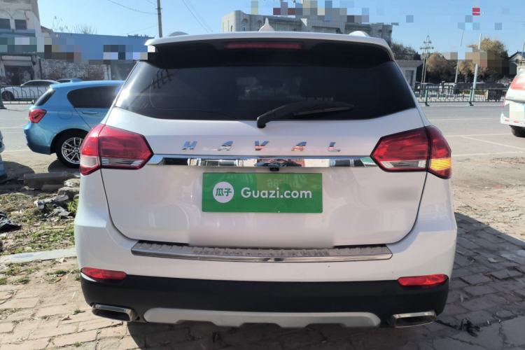 Used Haval H2 2018 Chuanxiang Edition Blue Badge 1.5T Manual Two-Wheel Drive Fashionable Model