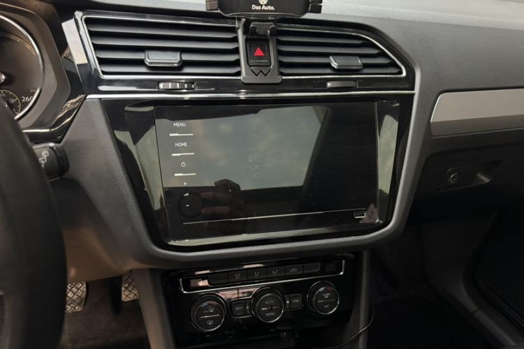 Used Volkswagen Tiguan L 2021 330TSI Automatic Two-Wheel Drive Smart Edition