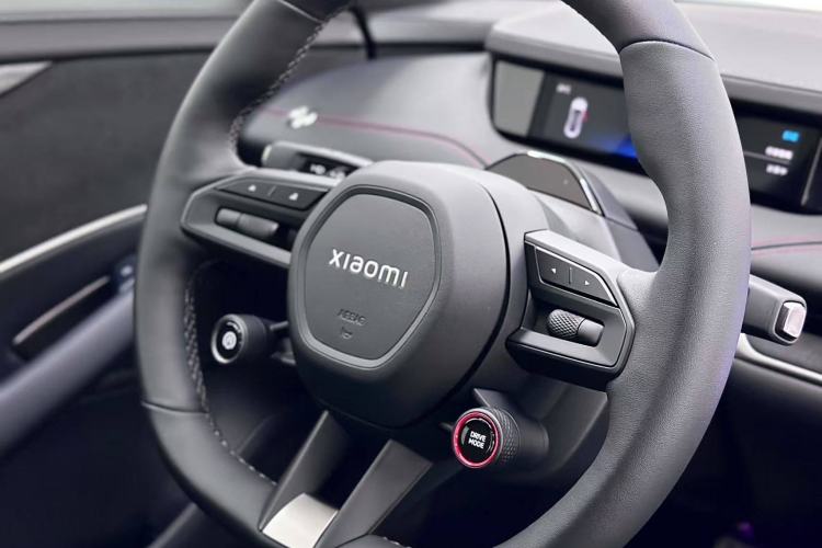 Used  SU7 2024 Rear-Drive Ultra-Long Range Advanced Pro-Level Intelligent Driving Version
