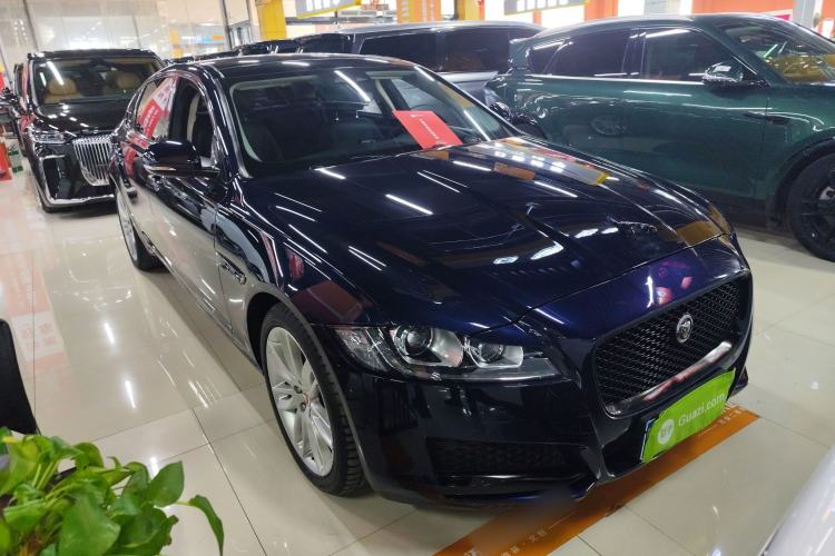 Used Jaguar XFL 2020 XFL 2.0T P200 Two-Wheel-Drive Rally Flag Edition
