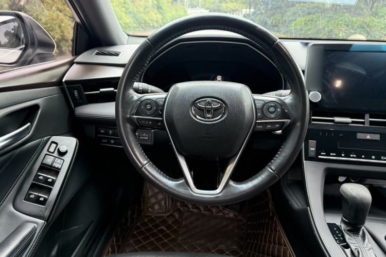 Used Toyota Avalon 2019 2.0L Luxury Edition China VI Standard
