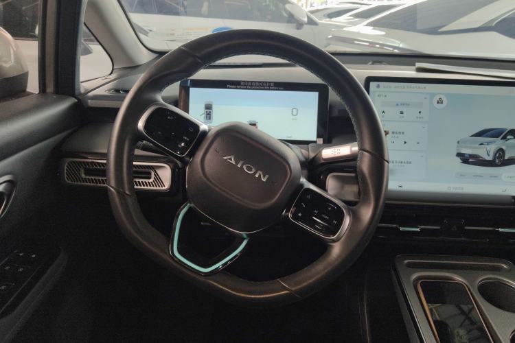 Used AION Y 2023 Plus 510 Smart Edition
