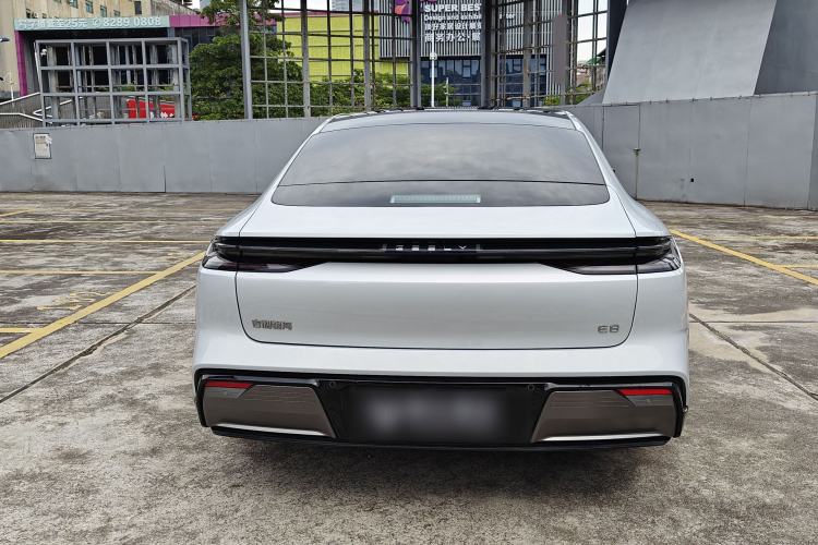 Used  E8 2024 665 km Range Rear-Drive Starship Long-Range Version
