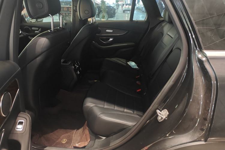 Used Mercedes-Benz GLC 2020 Facelift GLC 300 L 4MATIC Dynamic Edition
