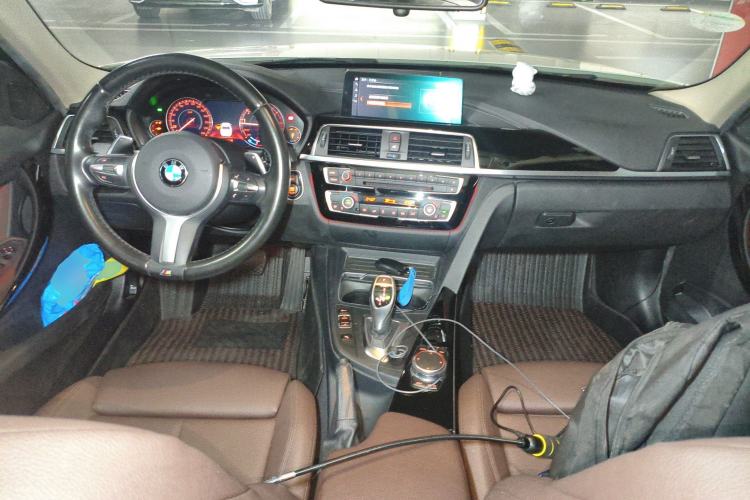 TDK.VehicleDetails.img