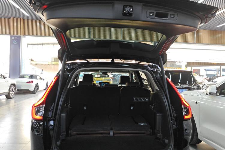 Used Honda CR-V 2023 240TURBO Two-Wheel Drive Deluxe Edition 7 Seats
