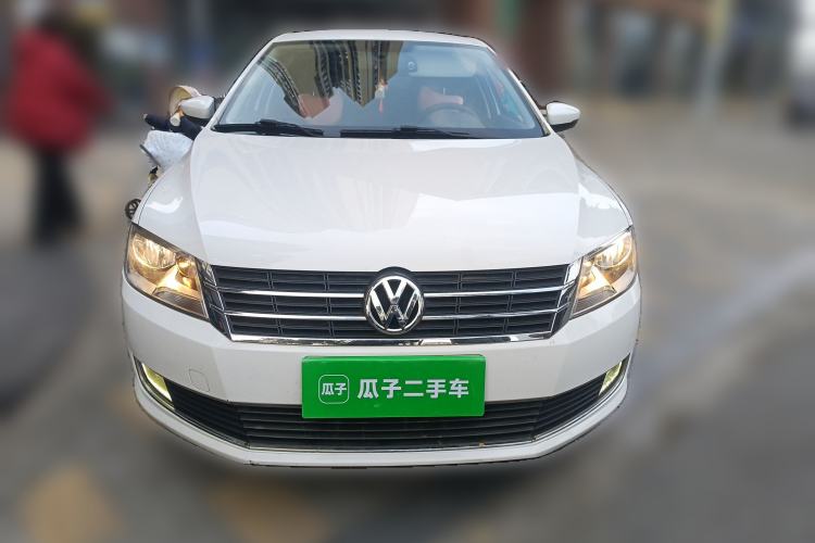 Used Volkswagen Lavida 2013 Revised Classic 1.6L Automatic Fashion Edition