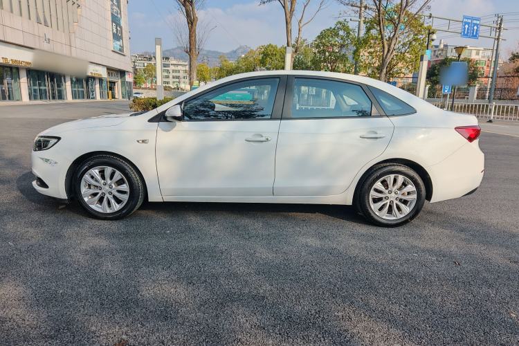 Used Buick GT 2021 1.3T Automatic Mild Hybrid Entry Model
