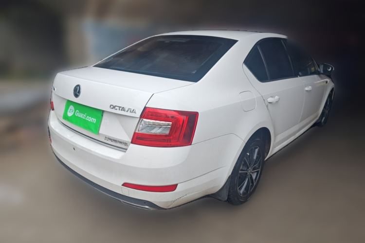 Used Skoda Octavia 2017 1.6L Automatic Smart Drive Edition