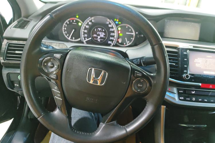 Used Honda Accord 2014 2.4L EXN Luxury Navigation Edition