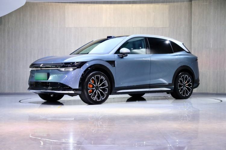 Used Zeekr 7X 2025 100 kWh Long-Range Rear-Wheel Drive with Intelligent Driving Features