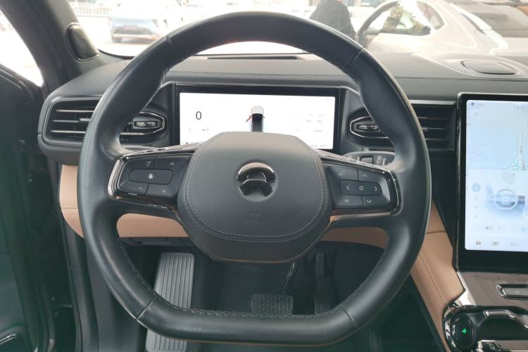 Used Nio ES8 2020 415 km Range 7-Seater Version
