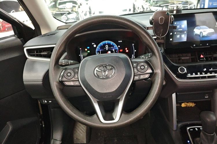 Used Toyota FRONTLANDER 2023 2.0L CVT Leading Edition
