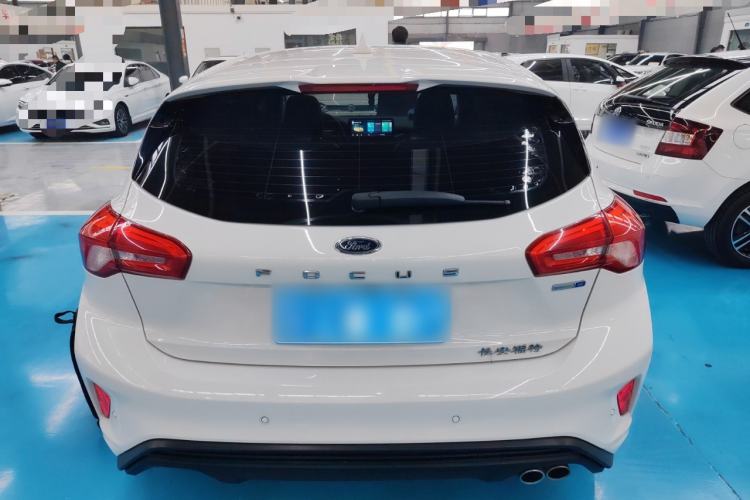 Used Ford Focus 2021 Hatchback EcoBoost 180 Automatic Titanium Edition
