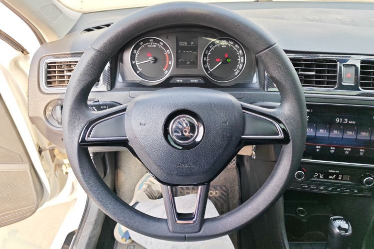 Used Skoda Rapid Spaceback 2016 Facelifted TSI230 DSG Smart Drive Version