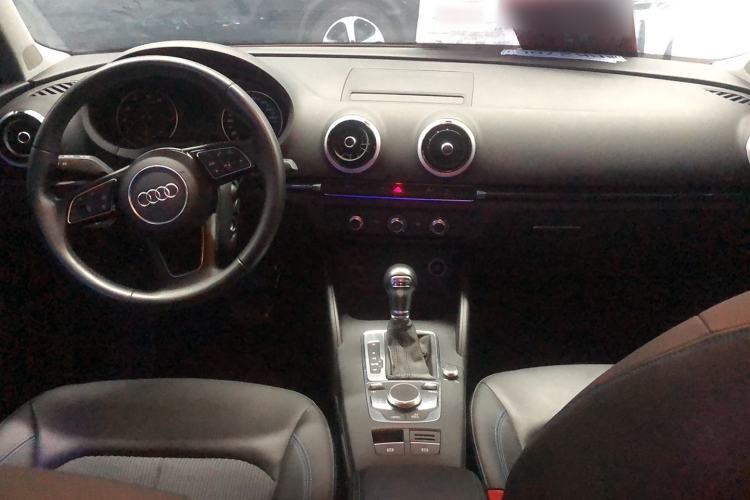 Used Audi A3 2020 Limousine 35 TFSI Fashion Edition China VI Emission Standard
