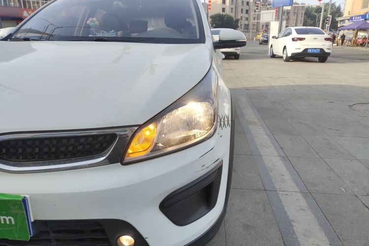 Used Kia KX Cross 2017 1.4L AT GLS