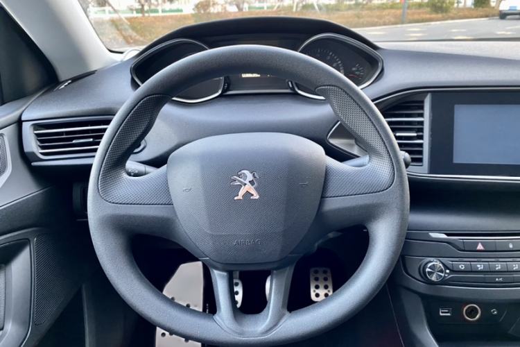 Used Peugeot 308S 2015 1.6L Manual Shangchi Edition
