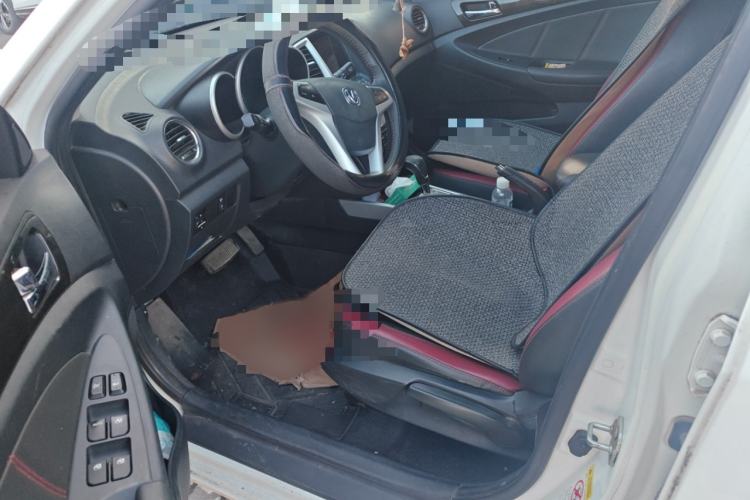 Used Changan Eado 2013 1.6L Automatic Junku Model China IV Standard