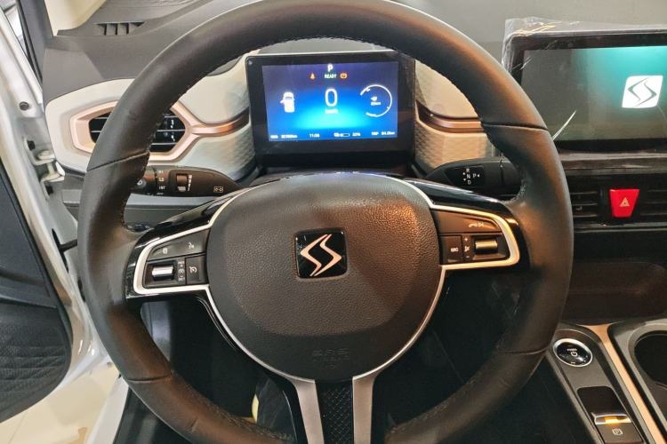 Used SOL E10X 2021 302 km Range Luxury Version 30.2 kWh
