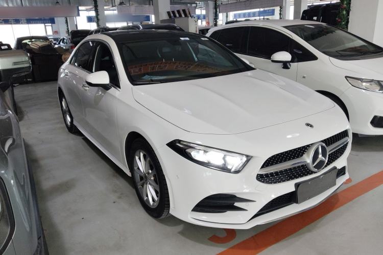 Used Mercedes-Benz A-Class 2022 Restyled A 200 L Sport Sedan Fashion Version
