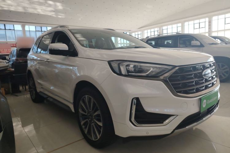 Used Ford Edge 2021 PLUS EcoBoost 245 Two-Wheel-Drive Titanium 7-Seater
