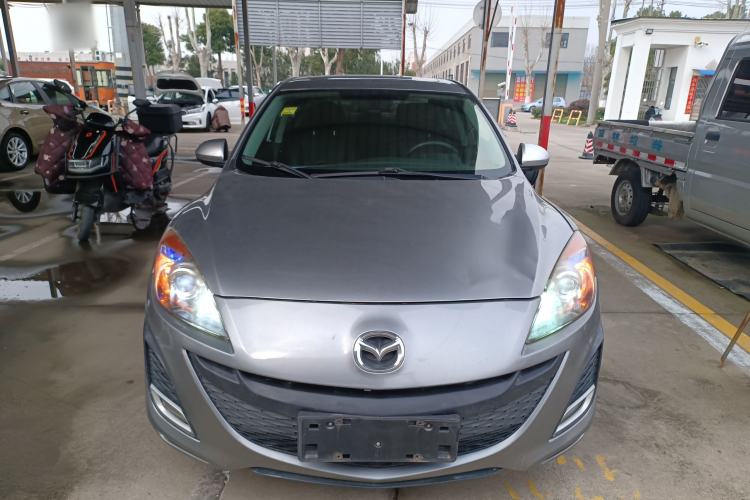 Used Mazda Mazda 3 2013 Sedan 1.6L Manual Elite Model