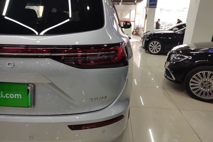 Used Hima AITO M7 2024 1.5T Rear-Drive Plus Version 5 Seats