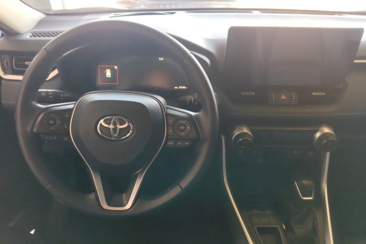 Used Toyota Wildlander 2023 2.0L CVT Two-Wheel Drive Prestige Version