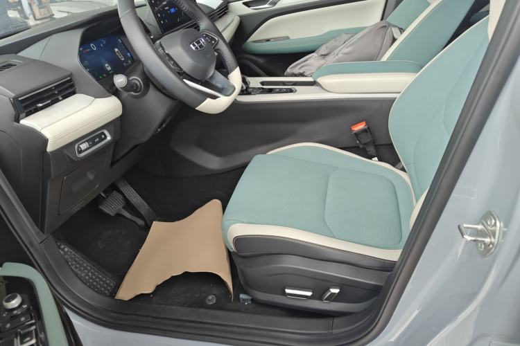 Used Geely Auto Emgrand L HiP 2022 1.5TD-DHT Pro 100KM Super Rui