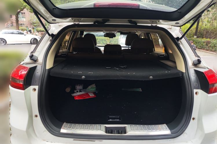 Used Geely Auto Emgrand X7 Sport 2016 1.8TD Automatic ZhiZun Version
