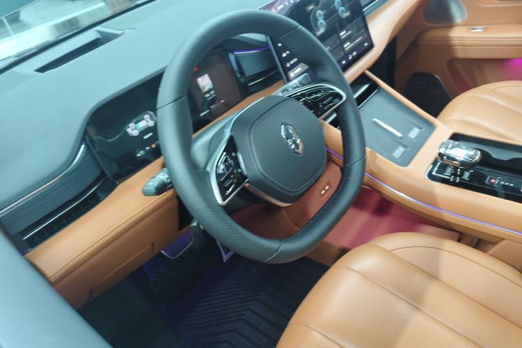 Used Hima AITO M7 2024 1.5T Intelligent Driving Rear-Drive Ultra Version 6 Seats
