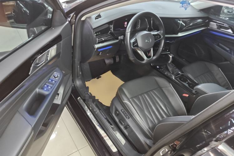 Used Volkswagen Passat 2022 330TSI Starry Luxury Edition Custom Version
