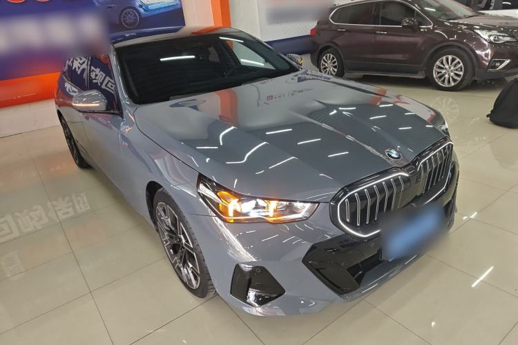 Used BMW 5 Series 2024 530Li Luxury Edition M Sport Package