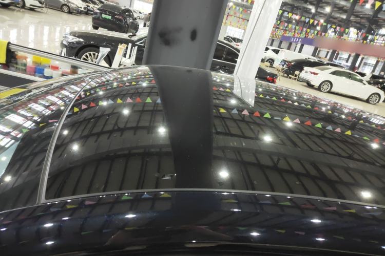 Used Changan UNI-V 2025 Model Third-Generation 2.0T Dynamic Edition
