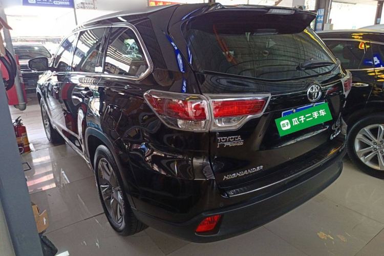 Used Toyota Highlander 2017 2.0T Four-Wheel Drive Luxury Edition 7 Seats
