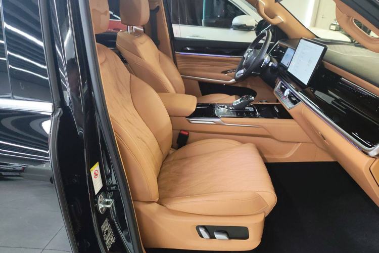 Used Tank 500 New Energy 2024 Hi4-T
