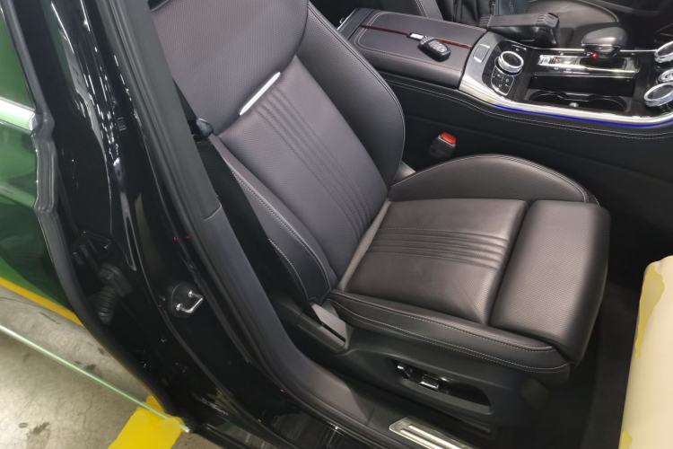 Used Hongqi H9 2020 2.0T Smart Connect Flagship Edition
