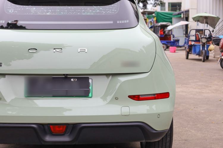 Used ORA Good Cat 2023 401 km Standard Range Luxury Version Lithium Iron Phosphate
