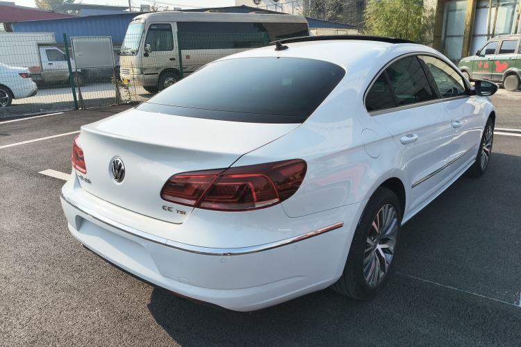 Used Volkswagen FAW-Volkswagen CC 2016 1.8TSI Luxury Model
