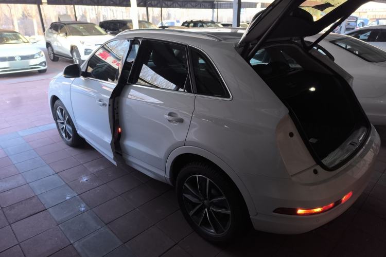 Used Audi Q3 2018 30th Anniversary Edition 40 TFSI quattro all-wheel-drive sport model
