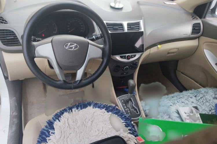 Used Hyundai Verna 2010 Sedan 1.4L Automatic Comfort Model GS
