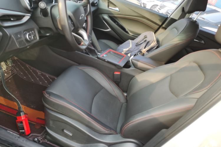 Used Chevrolet Orlando 2020 Light Hybrid Redline 530T Automatic Enjoyment Edition (5+2 Models)
