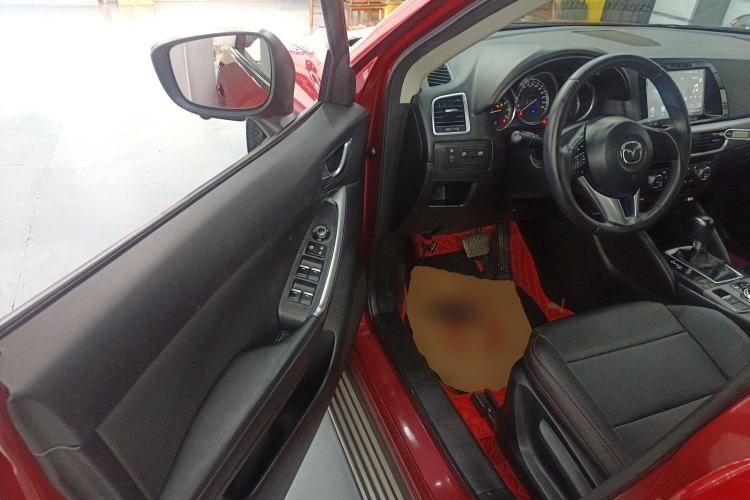 Used Mazda CX-5 2015 2.0L Automatic Two-Wheel Drive Urban Version
