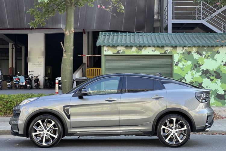 Used Lynk & Co 05 2020 2.0TD Four-Wheel Drive HypeHalo
